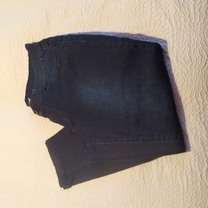 Royalty denim ladies ankle/cropped jeans, size 8, dark blue